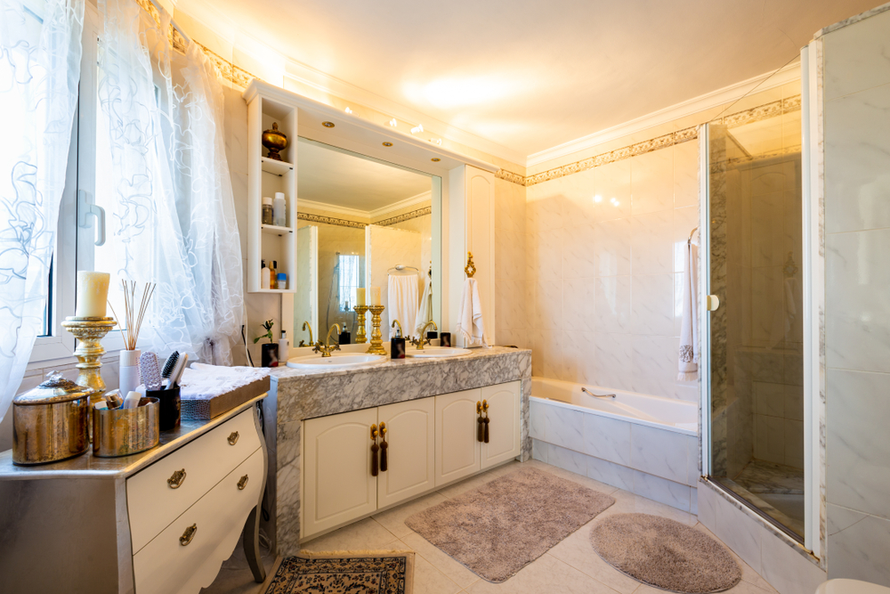 5 Reasons to Choose Cultured Granite for Your Shower | R&DMarble