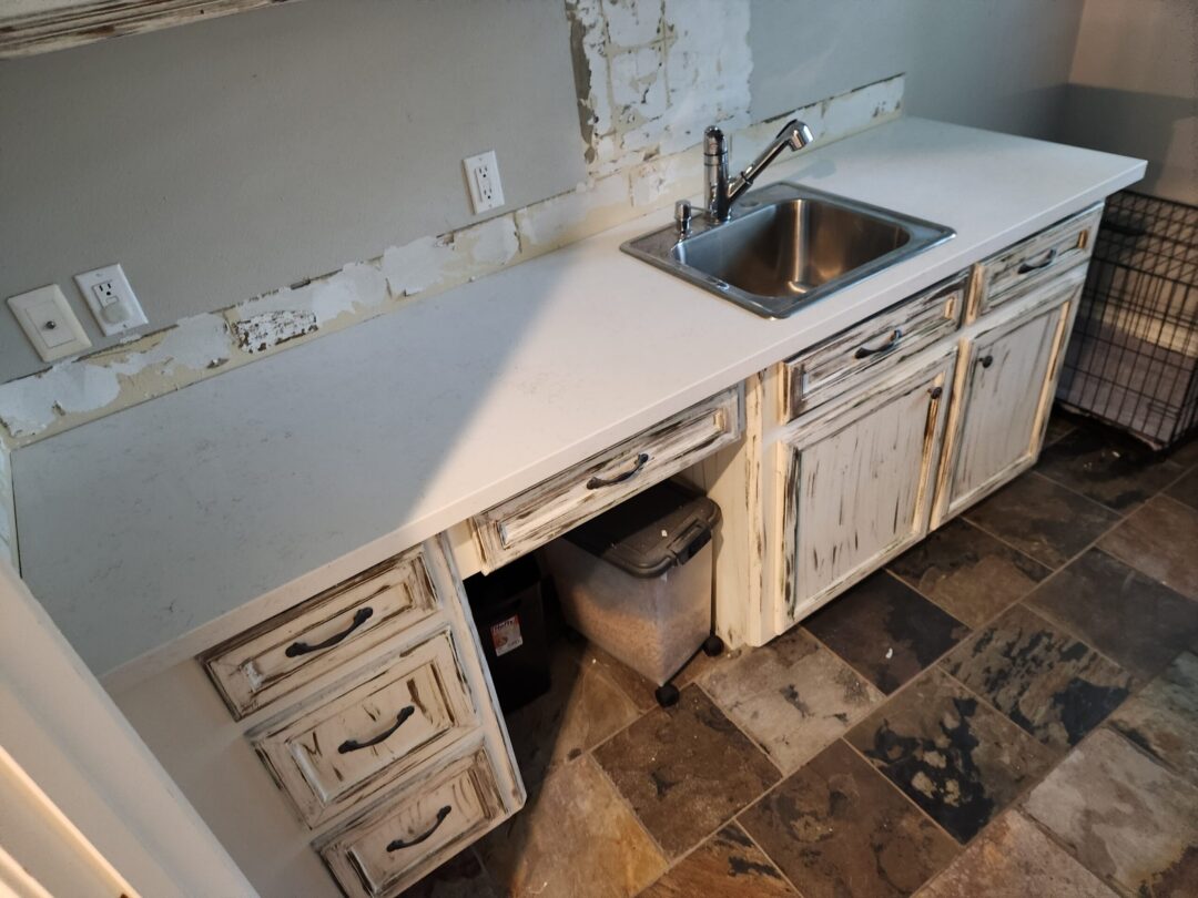 farmhouse style kitchen countertop with sink
