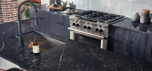 black quartz countertop by wilsonart