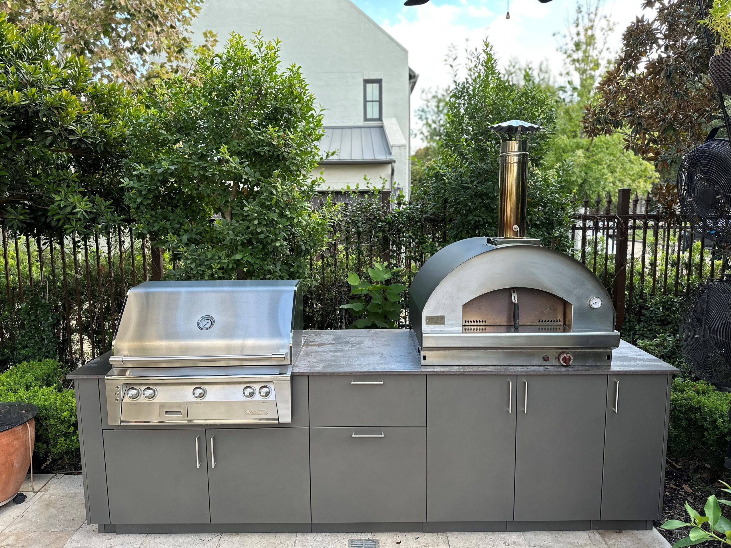 Dekton Trilium Quartz Outdoor Kitchen Countertops R&D Marble